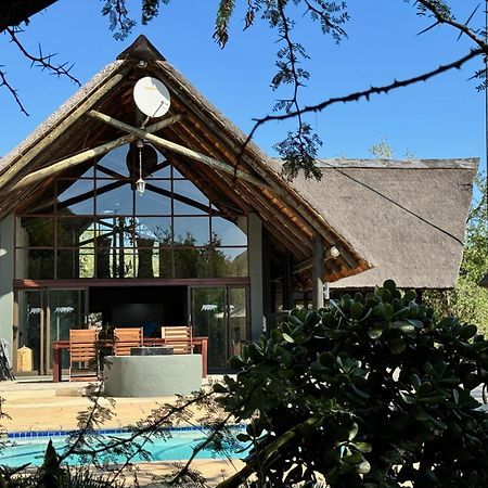 Pangolin Game Lodge - Self Catering, Incl 2 Game Drives Per Day Matlhagame Exteriér fotografie