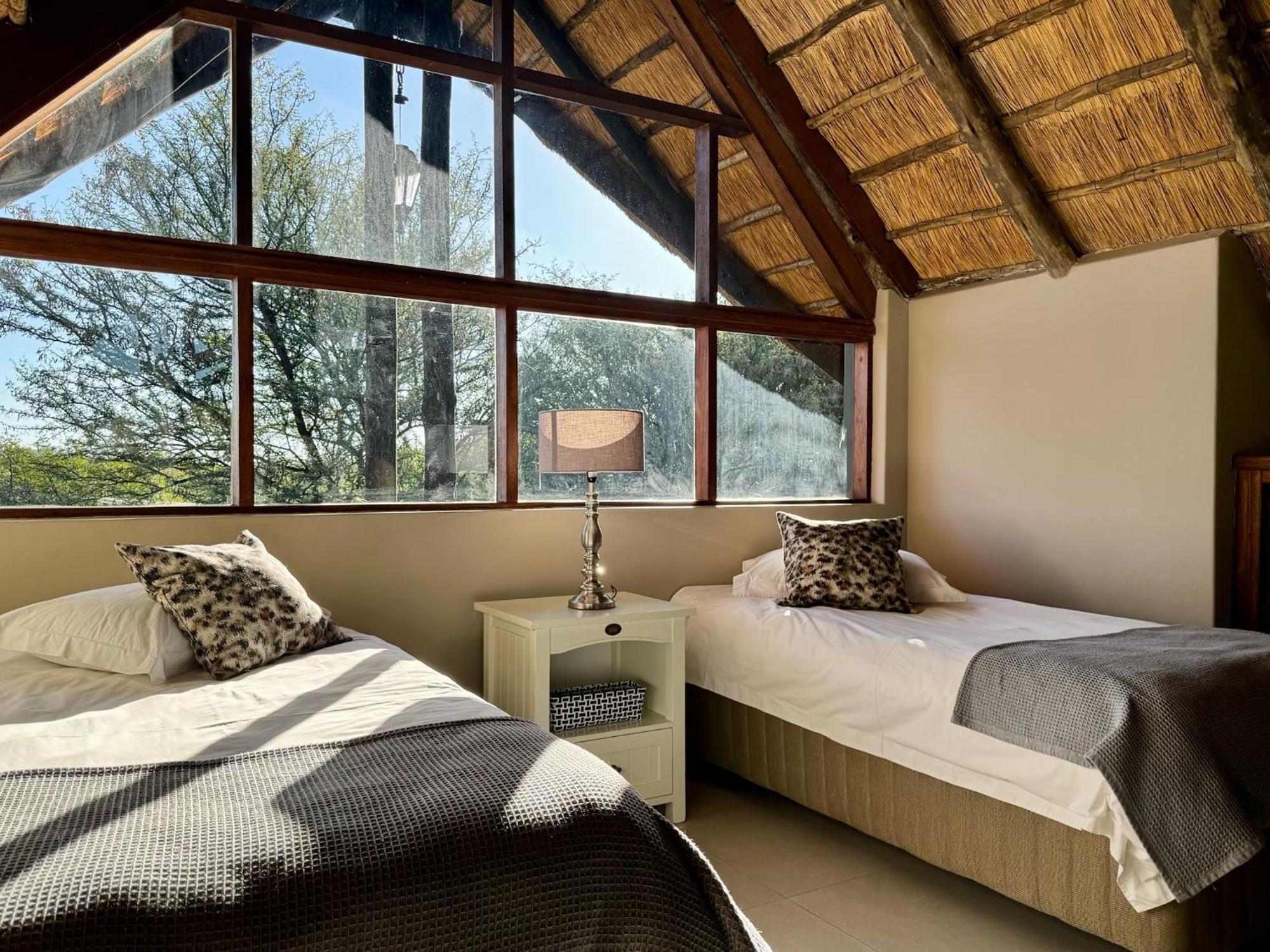 Pangolin Game Lodge - Self Catering, Incl 2 Game Drives Per Day Matlhagame Exteriér fotografie